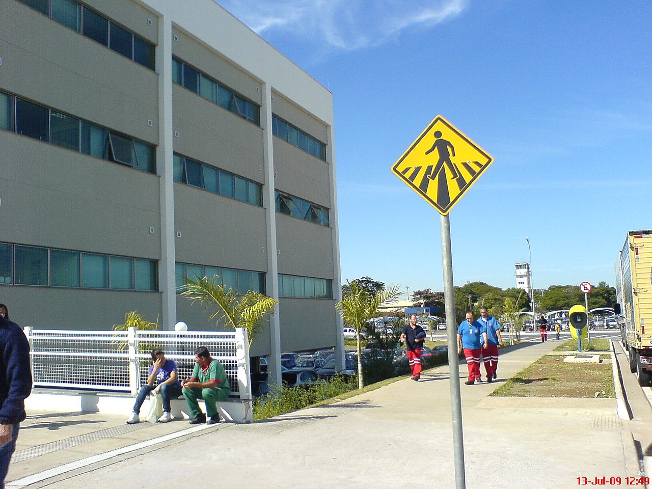 歩行者横断歩道